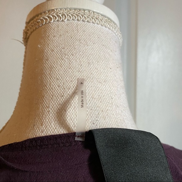 NWOT H BY BORDEUX WOMAN'S PURPLE TOP P (SMALL) - Picture 5 of 7
